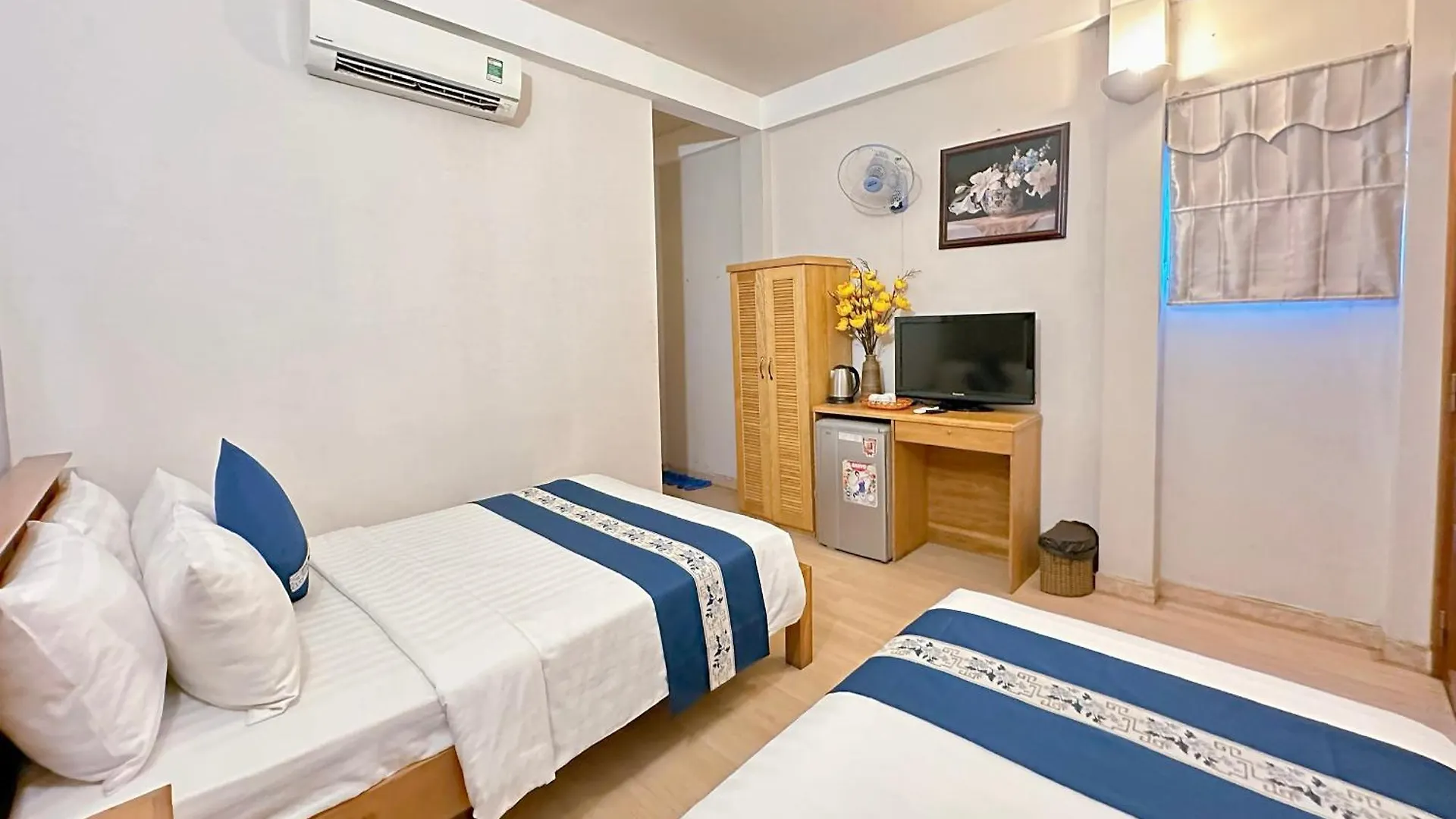 Luan Vu Hotel - Bui Vien Walking Street Ciudad Ho Chi Minh  Bed and breakfast